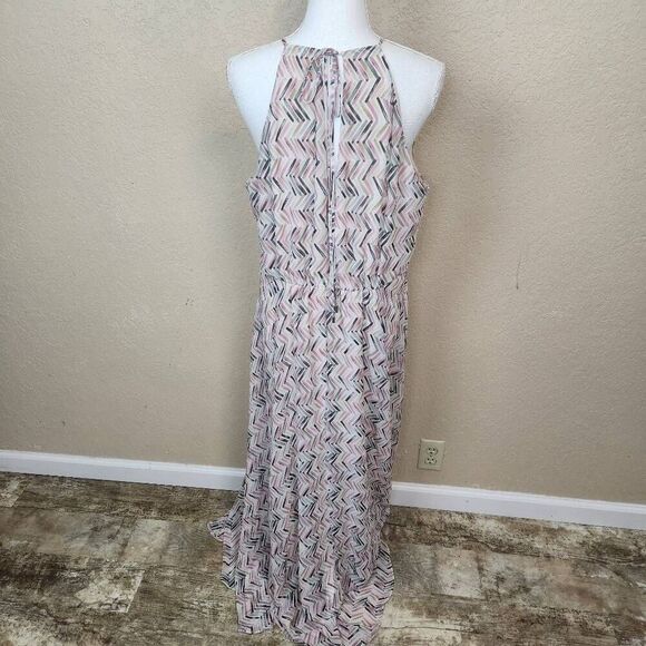 WHBM Purple Gray and Tan Print Chiffon Maxi Dress Size 14 (5084) - Picture 2 of 8